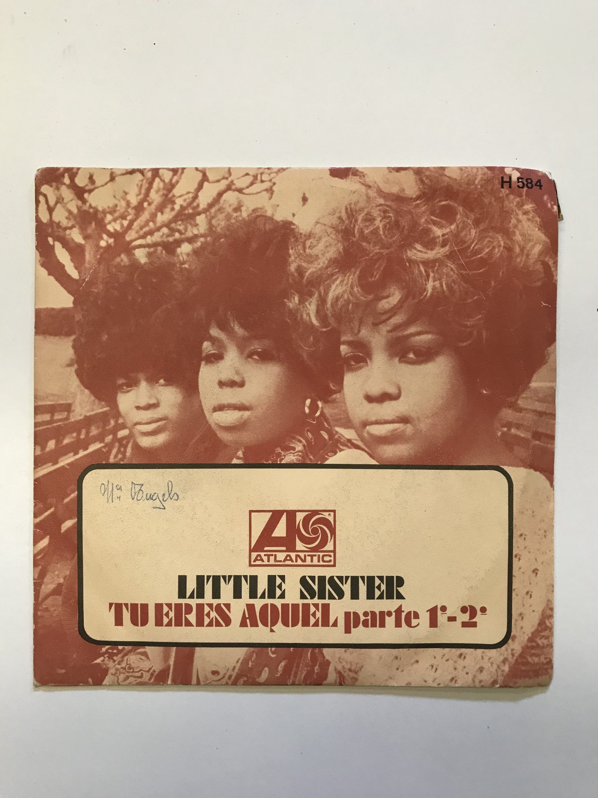 LITTLE SISTER "TU ERES AQUEL PARTE 1-2"