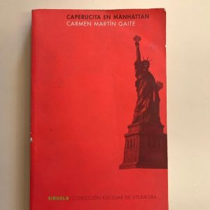 CAPERUCITA EN MANHATTAN