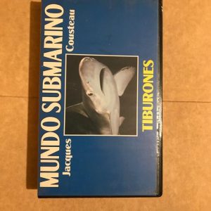 MUNDO SUBMARINO "TIBURONES"