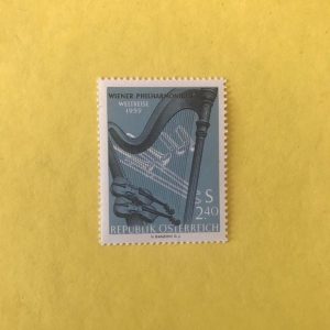 AUSTRIA YVERT 0913