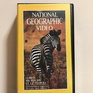 NATIONAL GEOGRAPHIC "CEBRAS: MIL DIBUJOS EN LA PRADERA"